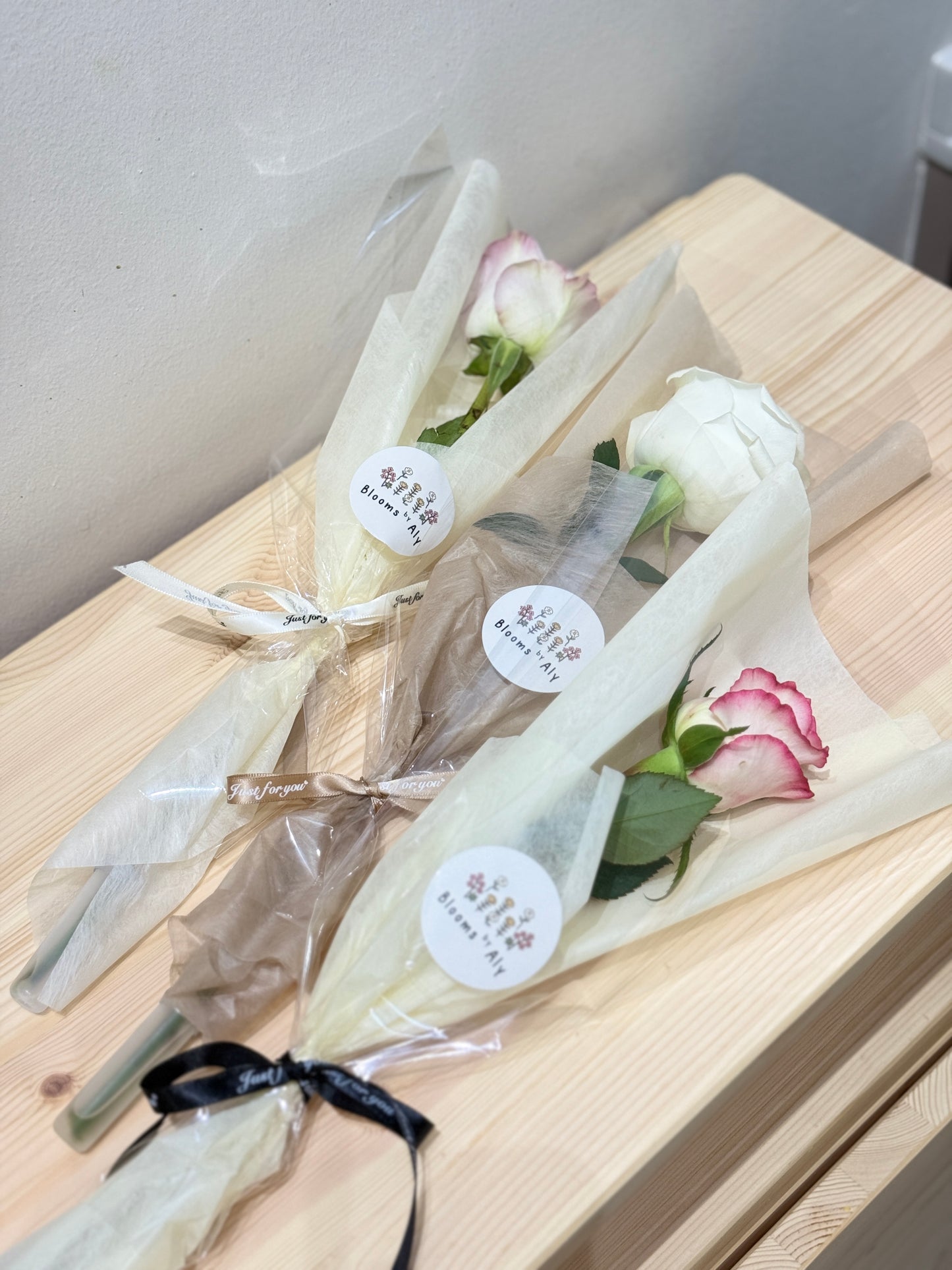 Single Stalk Rose (Wrapped)