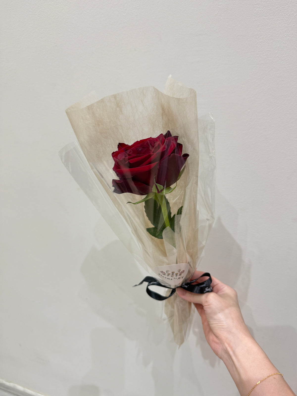 Wraped Roses Single Single Stalk Rose (Wrapped) – Blooms by Aly